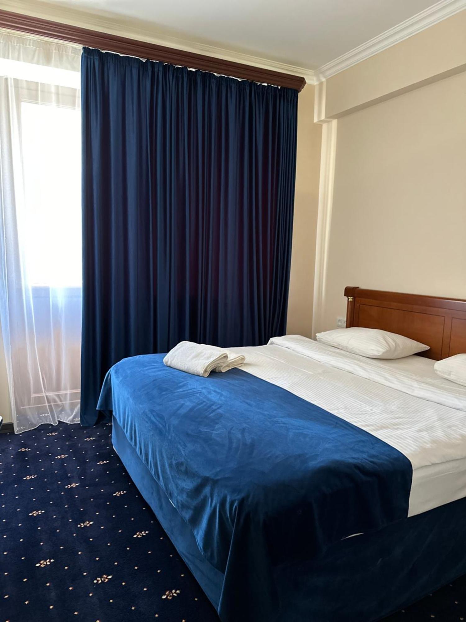 Hotel - Saya Tsaghkadzor Luaran gambar